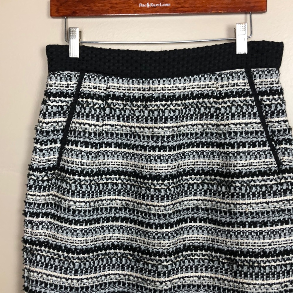 H&M black tweed skirt P025 - Picture 2 of 7